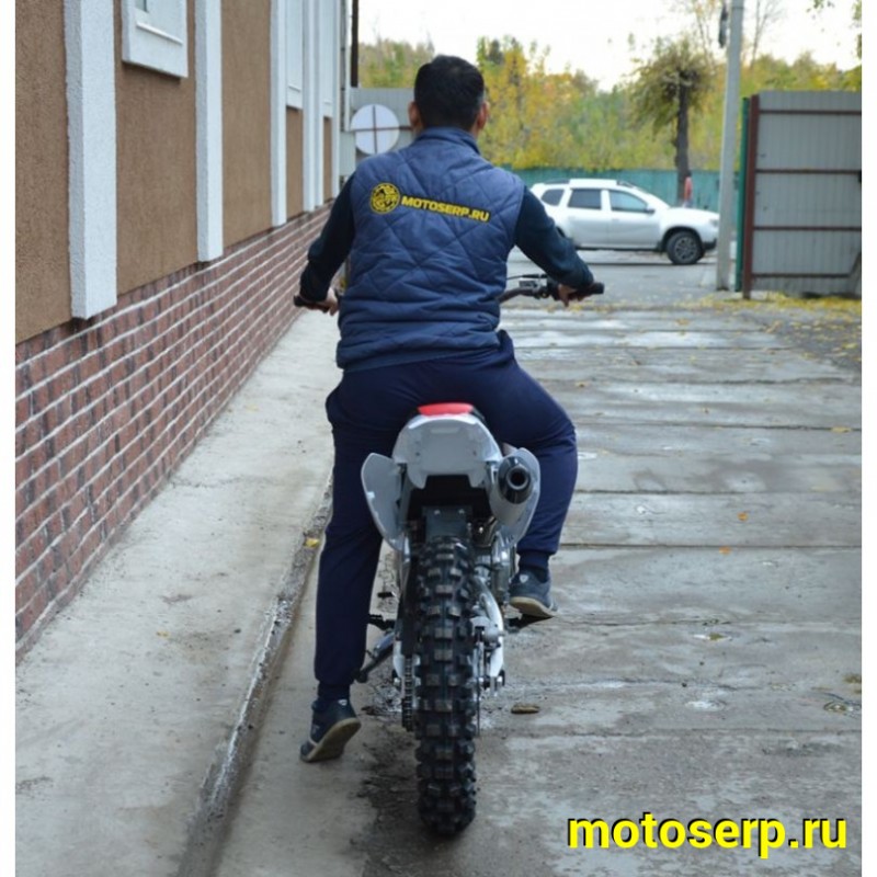 Купить  ====Кросс Мотоцикл Motoland КРОСС 250 XR 250 PRO (спортинв), 21/18, 170MM, 250сс, 4х-клап, жидкосн. охлажд, диск. торм (шт) (ML 4622 купить с доставкой по Москве и России, цена, технические характеристики, комплектация фото  - motoserp.ru