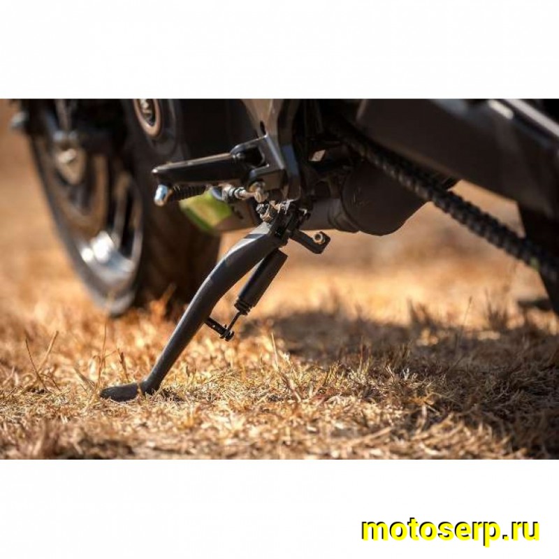 Купить  ====Мотоцикл BAJAJ Dominar 400 Touring (Доминар 400) ЧЕРН. 2023г. нейкид 390cc; ABS; 6 ск; 39.9л/с, двигатель КТМ DUKE; 4 клап; 3 свечи на цил (шт) купить с доставкой по Москве и России, цена, технические характеристики, комплектация фото  - motoserp.ru