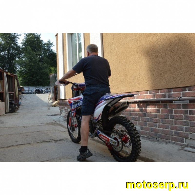 Купить  ====Мотоцикл Кросс/Эндуро BSE M2-250 (спортивн), 21/18,177MM, 4т, 250cc, жидк. охлажд, ALL рама, 1 глушитель (2021) (шт) купить с доставкой по Москве и России, цена, технические характеристики, комплектация фото  - motoserp.ru