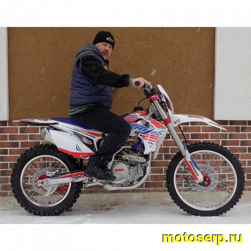 Купить  ====Мотоцикл Кросс/Эндуро BSE M2-250 (спортивн), 21/18,177MM, 4т, 250cc, жидк. охлажд, ALL рама, 1 глушитель (2021) (шт) купить с доставкой по Москве и России, цена, технические характеристики, комплектация фото  - motoserp.ru