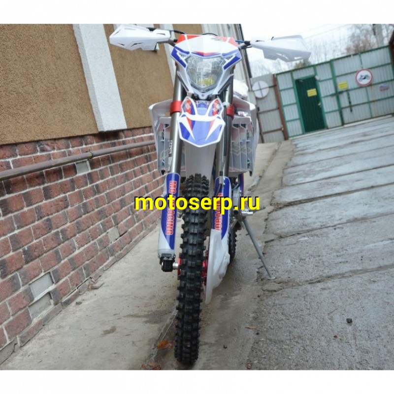 Купить  ====Мотоцикл Кросс/Эндуро BSE M2-250 (спортивн), 21/18,177MM, 4т, 250cc, жидк. охлажд, ALL рама, 1 глушитель (2021) (шт) купить с доставкой по Москве и России, цена, технические характеристики, комплектация фото  - motoserp.ru