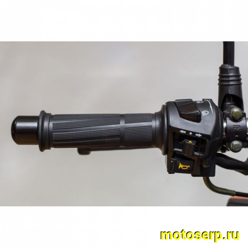 Купить  ====Мотоцикл LIFAN LF150-13 (Лифан 150-13) ,150 сс, 4-такт, карбюр., возд.охл., 5 пер., кол.18"/18" (шт) купить с доставкой по Москве и России, цена, технические характеристики, комплектация фото  - motoserp.ru