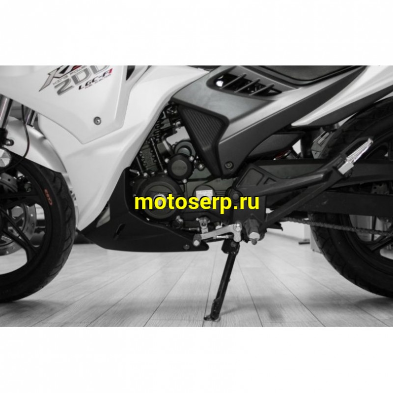 Купить  ====Мотоцикл LIFAN LF200-10P (Лифан 200-10Р),200сс,4-такт.,инжект.,водян.охл.,6 перед.,кол.17"/17" (шт) купить с доставкой по Москве и России, цена, технические характеристики, комплектация фото  - motoserp.ru