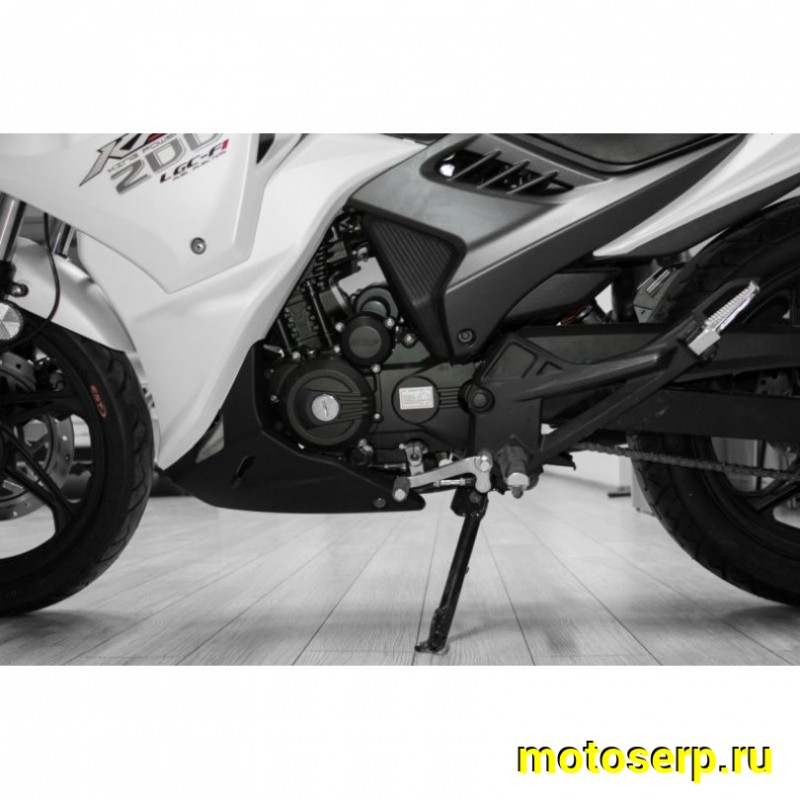 Купить  ====Мотоцикл LIFAN LF200-10P (Лифан 200-10Р),200сс,4-такт.,инжект.,водян.охл.,6 перед.,кол.17"/17" (шт) купить с доставкой по Москве и России, цена, технические характеристики, комплектация фото  - motoserp.ru