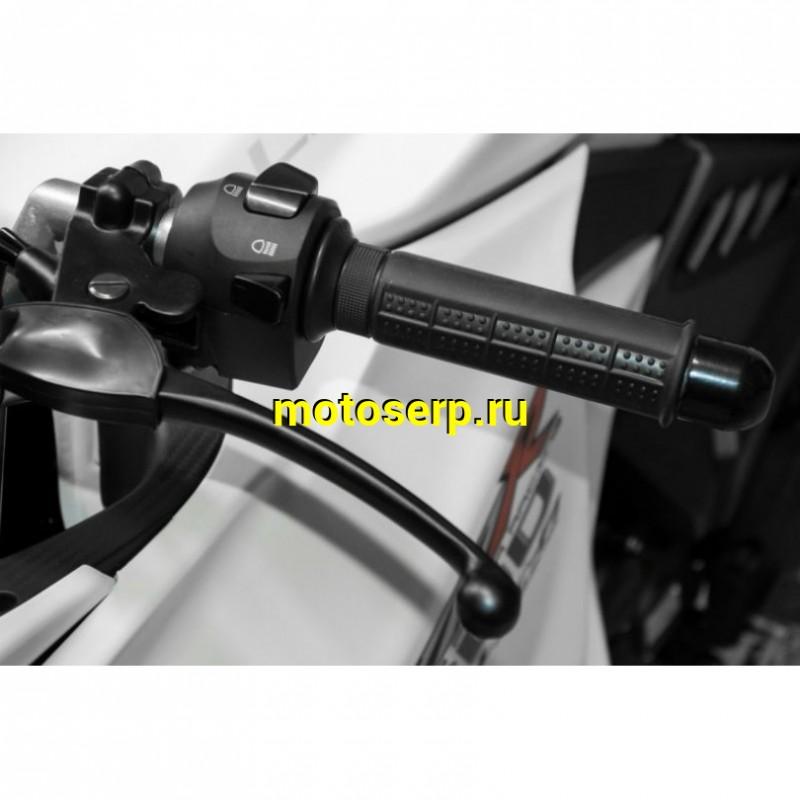 Купить  ====Мотоцикл LIFAN LF200-10P (Лифан 200-10Р),200сс,4-такт.,инжект.,водян.охл.,6 перед.,кол.17"/17" (шт) купить с доставкой по Москве и России, цена, технические характеристики, комплектация фото  - motoserp.ru