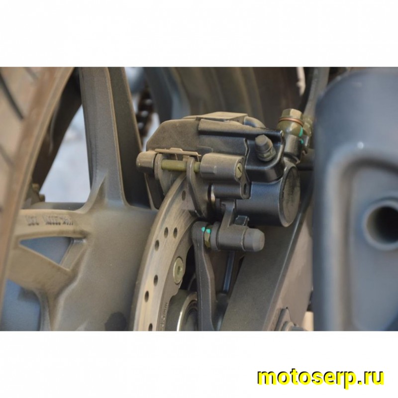 Купить  ====Мотоцикл LIFAN LF200-10P (Лифан 200-10Р),200сс,4-такт.,инжект.,водян.охл.,6 перед.,кол.17"/17" (шт) купить с доставкой по Москве и России, цена, технические характеристики, комплектация фото  - motoserp.ru