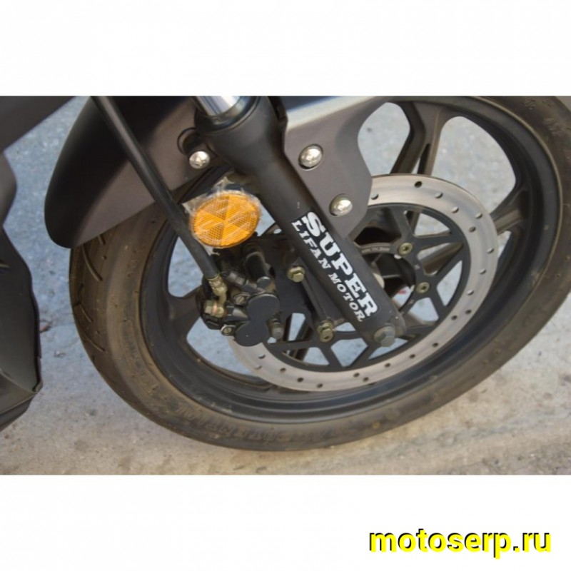 Купить  ====Мотоцикл LIFAN LF200-10P (Лифан 200-10Р),200сс,4-такт.,инжект.,водян.охл.,6 перед.,кол.17"/17" (шт) купить с доставкой по Москве и России, цена, технические характеристики, комплектация фото  - motoserp.ru