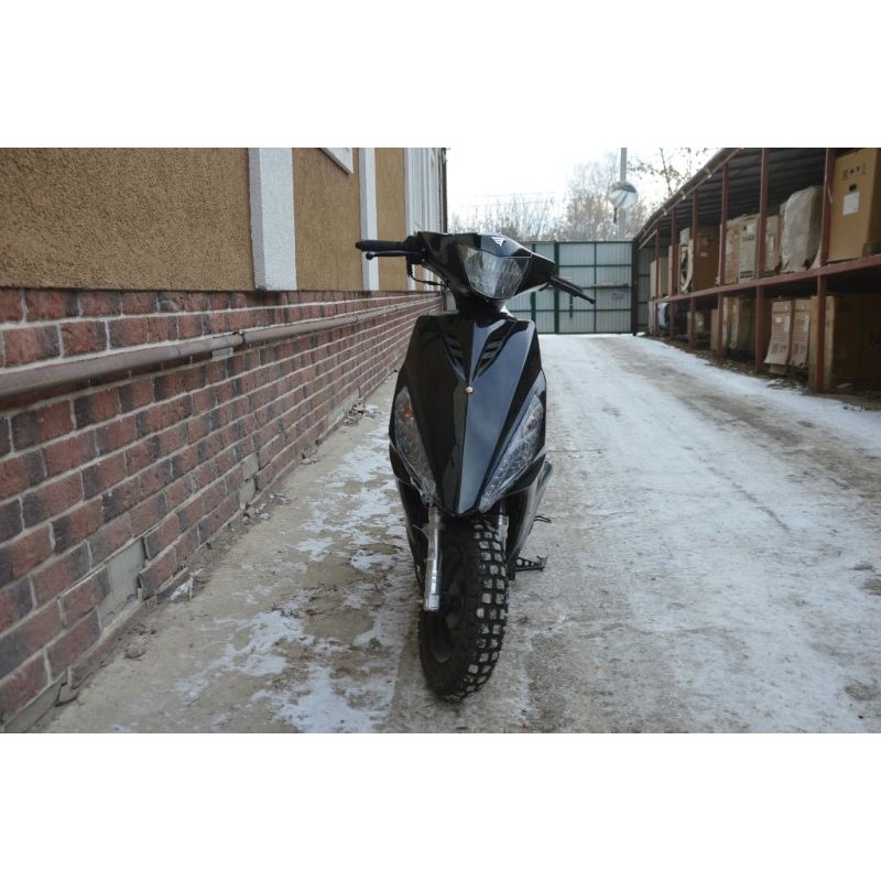 Купить  Скутер VMC CORSA (Венто Корса) 50 cc; 1,5 местный, 4Т, возд. охлажд., диск/барабан, кол. 10/10 (шт) 01500 (Vento купить с доставкой по Москве и России, цена, технические характеристики, комплектация фото  - motoserp.ru