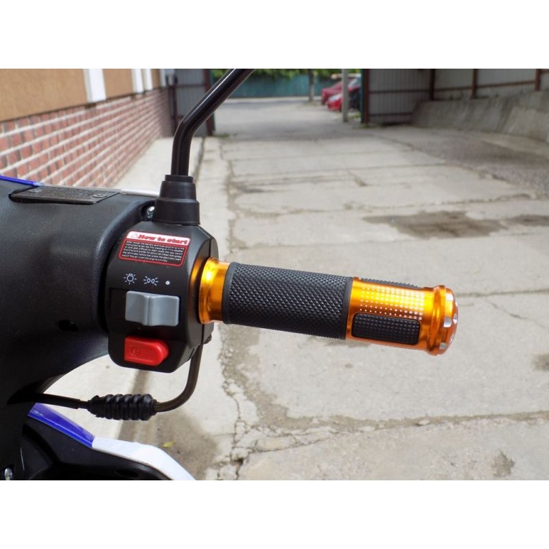 Купить  Скутер VMC CORSA (Венто Корса) 50 cc; 1,5 местный, 4Т, возд. охлажд., диск/барабан, кол. 10/10 (шт) 01500 (Vento купить с доставкой по Москве и России, цена, технические характеристики, комплектация фото  - motoserp.ru