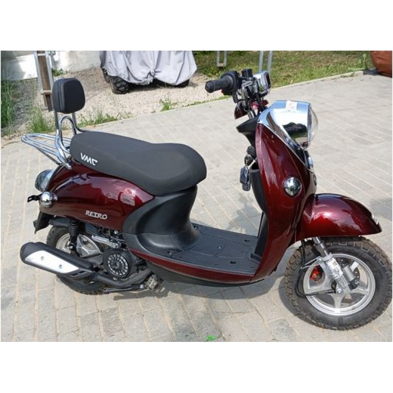 Купить  Скутер VMC RETRO (Венто Ретро) 50cc; 1,5 местный, 4Т, возд. охлажд., диск/барабан, кол. 10"/10" (шт) 01500 (Vento купить с доставкой по Москве и России, цена, технические характеристики, комплектация фото  - motoserp.ru