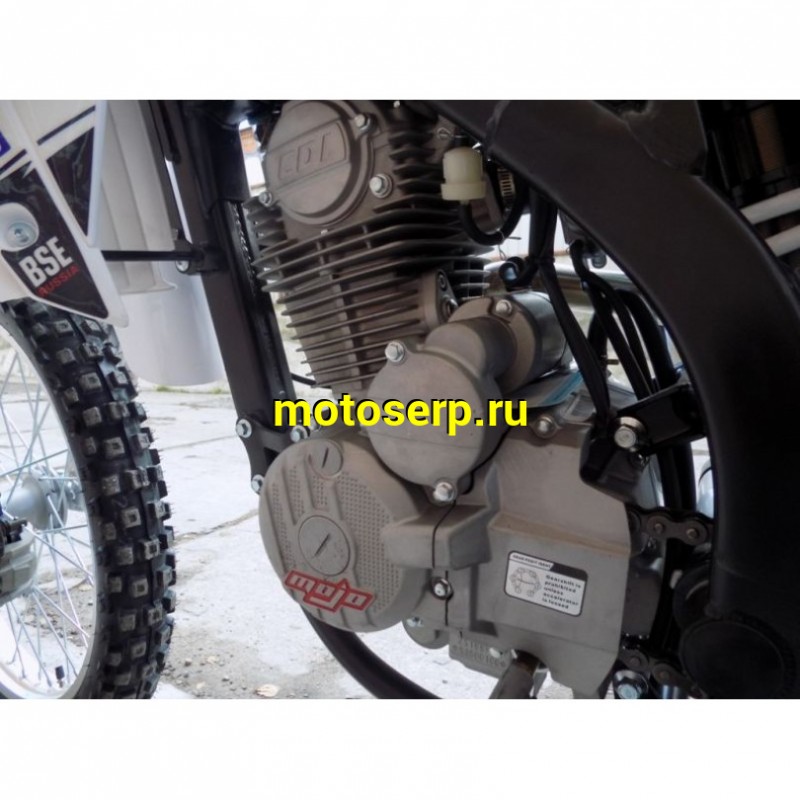 Купить  ====Кросс BSE Мотоцикл кроссовый BSE Z5-250e (спортинв), 21/18, 166FMM,  4Т, 5 перед.,возд.охл, диск.торм., фара, эл/кик стартер (шт)   купить с доставкой по Москве и России, цена, технические характеристики, комплектация фото  - motoserp.ru