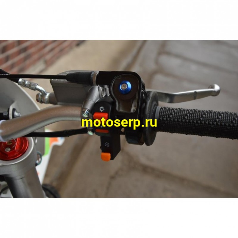 Купить  Мотоцикл Кросс/Эндуро Racer SR-X2 Cross X2 DIRT 300  22г (спортинв), 21/18, 174MM, 280сс, 5 ск, жидк. охл, диск/диск,4-х клап, карб. NIBBI  (Бер) (шт) купить с доставкой по Москве и России, цена, технические характеристики, комплектация фото  - motoserp.ru