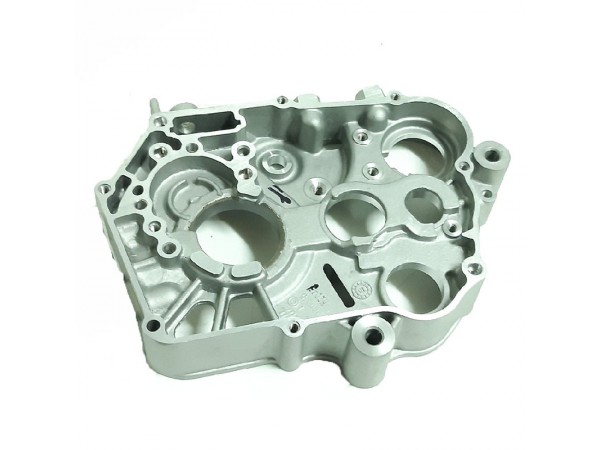 Купить  Картер правая половина YX140cc KAYO (без эл.стартера) (P040069) (шт) (SM 760-1220 купить с доставкой по Москве и России, цена, технические характеристики, комплектация фото  - motoserp.ru
