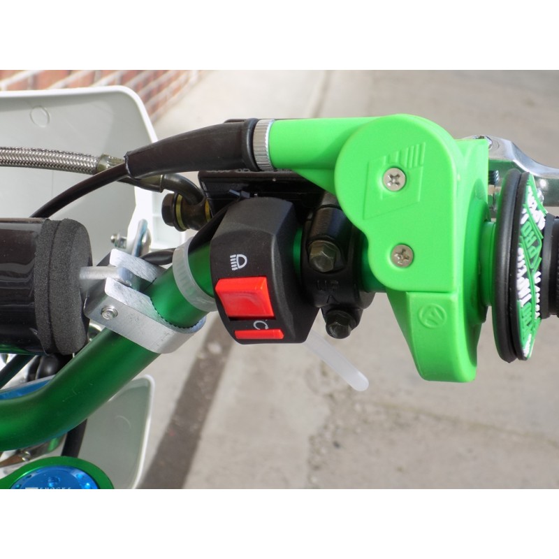 Купить  Питбайк Motoland APEX 140 (спортинв),4Т,140cc, возд-масл. охл., кикст., золотая цепь, регулир. подвеска, фара,моточасы,17"/14" (шт) (ML 9542 (0 купить с доставкой по Москве и России, цена, технические характеристики, комплектация фото  - motoserp.ru