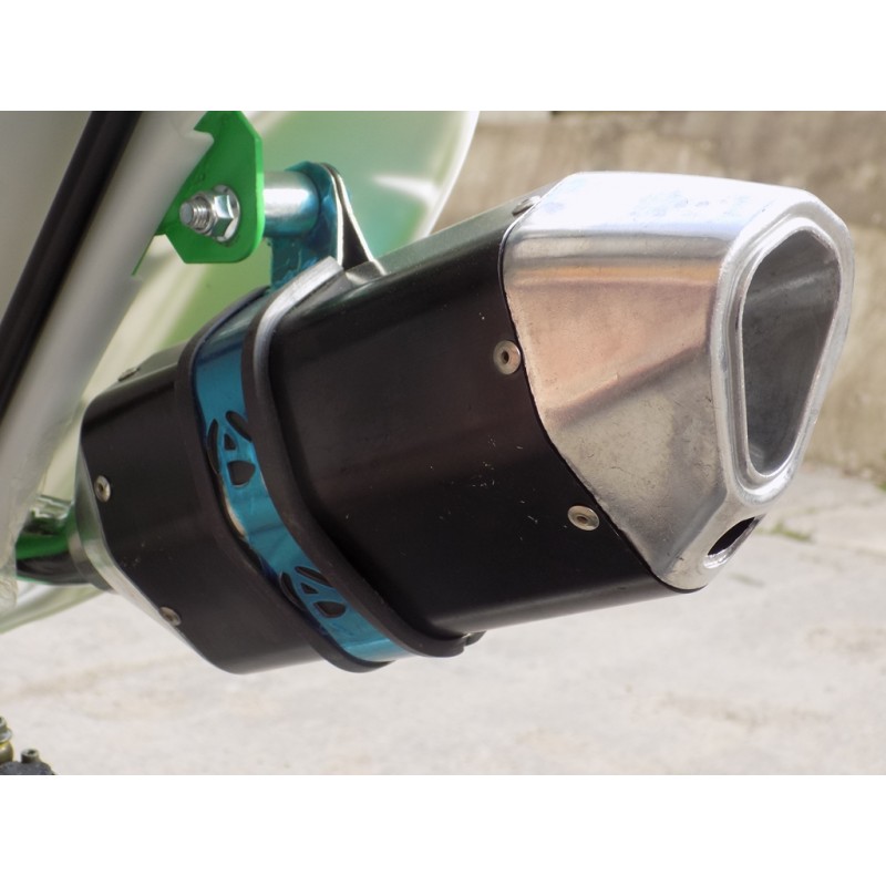 Купить  Питбайк Motoland APEX 140 (спортинв),4Т,140cc, возд-масл. охл., кикст., золотая цепь, регулир. подвеска, фара,моточасы,17"/14" (шт) (ML 9542 (0 купить с доставкой по Москве и России, цена, технические характеристики, комплектация фото  - motoserp.ru