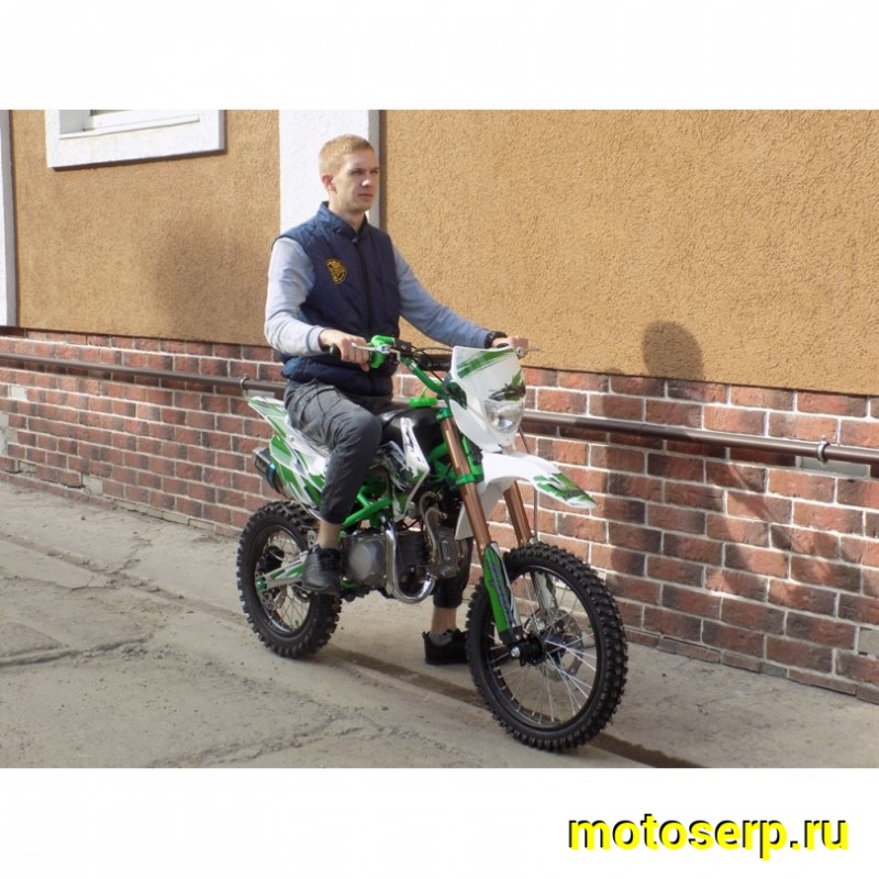 Купить  Питбайк Motoland APEX 140 (спортинв),4Т,140cc, возд-масл. охл., кикст., золотая цепь, регулир. подвеска, фара,моточасы,17"/14" (шт) (ML 9542 (0 купить с доставкой по Москве и России, цена, технические характеристики, комплектация фото  - motoserp.ru