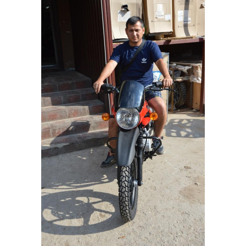 Купить  Мотоцикл BAJAJ BOXER BM 150 X (disk) 4хтакт., 144,8сс, 5 СТУПЕНЧАТАЯ КПП ,17"/17", возд. охлажд. (шт) купить с доставкой по Москве и России, цена, технические характеристики, комплектация фото  - motoserp.ru