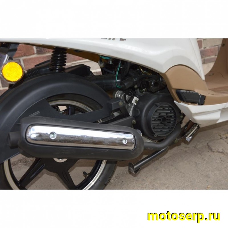 Купить  ====Скутер MOTOLIFE CY125T-3B (Мотолайф Веспа) (реплика VESPA) скол на пластике внизу. 4Т, 125сс, литые 14"/14",  диск./бараб. Белый  (Бер) (шт) (0 купить с доставкой по Москве и России, цена, технические характеристики, комплектация фото  - motoserp.ru