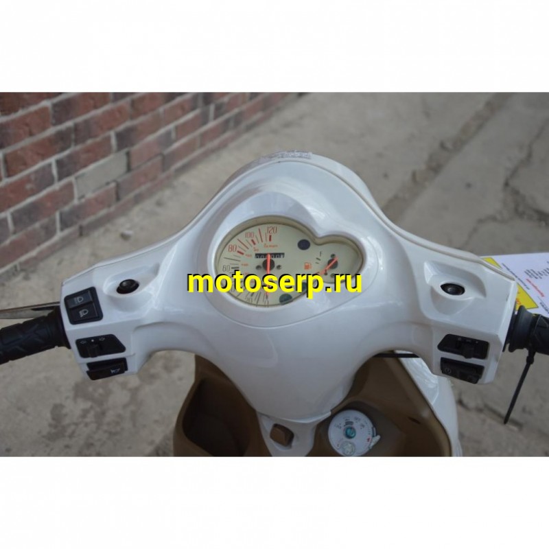 Купить  Скутер MOTOLIFE CY125T-3B (Мотолайф Веспа) (реплика VESPA) скол на пластике внизу. 4Т, 125сс, литые 14"/14",  диск./бараб. Белый  (Бер) (шт) (0 купить с доставкой по Москве и России, цена, технические характеристики, комплектация фото  - motoserp.ru