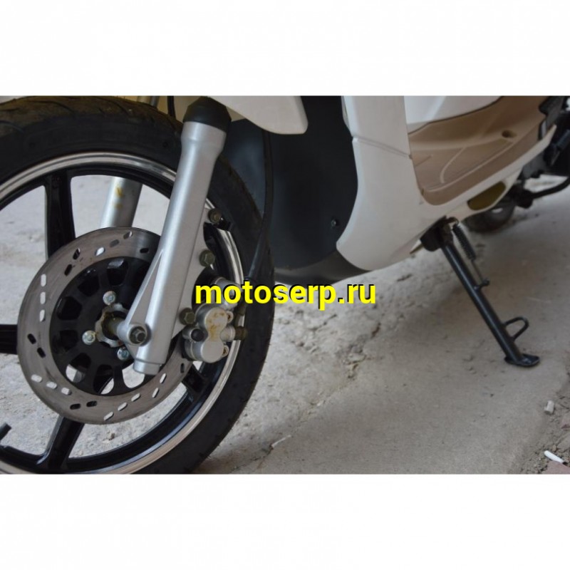 Купить  Скутер MOTOLIFE CY125T-3B (Мотолайф Веспа) (реплика VESPA) скол на пластике внизу. 4Т, 125сс, литые 14"/14",  диск./бараб. Белый  (Бер) (шт) (0 купить с доставкой по Москве и России, цена, технические характеристики, комплектация фото  - motoserp.ru