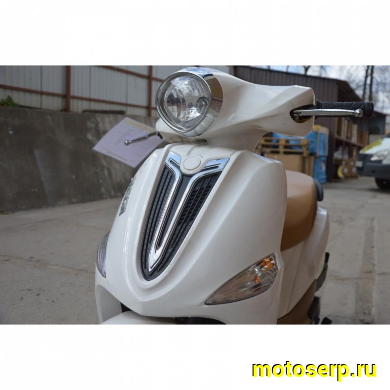 Купить  ====Скутер MOTOLIFE CY125T-3B (Мотолайф Веспа) (реплика VESPA) скол на пластике внизу. 4Т, 125сс, литые 14"/14",  диск./бараб. Белый  (Бер) (шт) (0 купить с доставкой по Москве и России, цена, технические характеристики, комплектация фото  - motoserp.ru