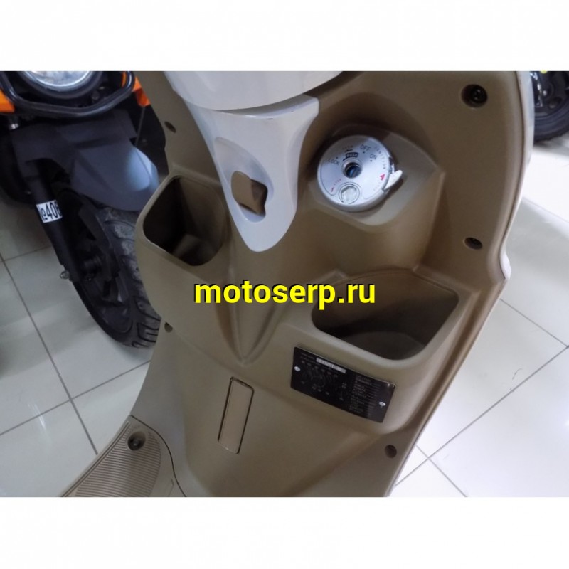 Купить  Скутер MOTOLIFE CY125T-3B (Мотолайф Веспа) (реплика VESPA) скол на пластике внизу. 4Т, 125сс, литые 14"/14",  диск./бараб. Белый  (Бер) (шт) (0 купить с доставкой по Москве и России, цена, технические характеристики, комплектация фото  - motoserp.ru