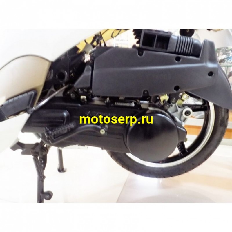 Купить  ====Скутер MOTOLIFE CY125T-3B (Мотолайф Веспа) (реплика VESPA) скол на пластике внизу. 4Т, 125сс, литые 14"/14",  диск./бараб. Белый  (Бер) (шт) (0 купить с доставкой по Москве и России, цена, технические характеристики, комплектация фото  - motoserp.ru