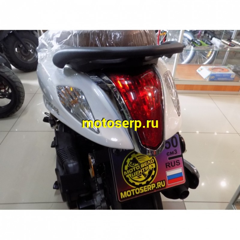 Купить  Скутер MOTOLIFE CY125T-3B (Мотолайф Веспа) (реплика VESPA) скол на пластике внизу. 4Т, 125сс, литые 14"/14",  диск./бараб. Белый  (Бер) (шт) (0 купить с доставкой по Москве и России, цена, технические характеристики, комплектация фото  - motoserp.ru