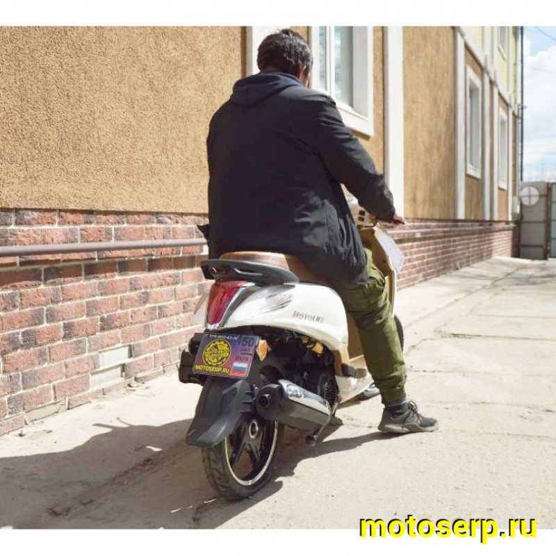Купить  ====Скутер MOTOLIFE CY125T-3B (Мотолайф Веспа) (реплика VESPA) скол на пластике внизу. 4Т, 125сс, литые 14"/14",  диск./бараб. Белый  (Бер) (шт) (0 купить с доставкой по Москве и России, цена, технические характеристики, комплектация фото  - motoserp.ru