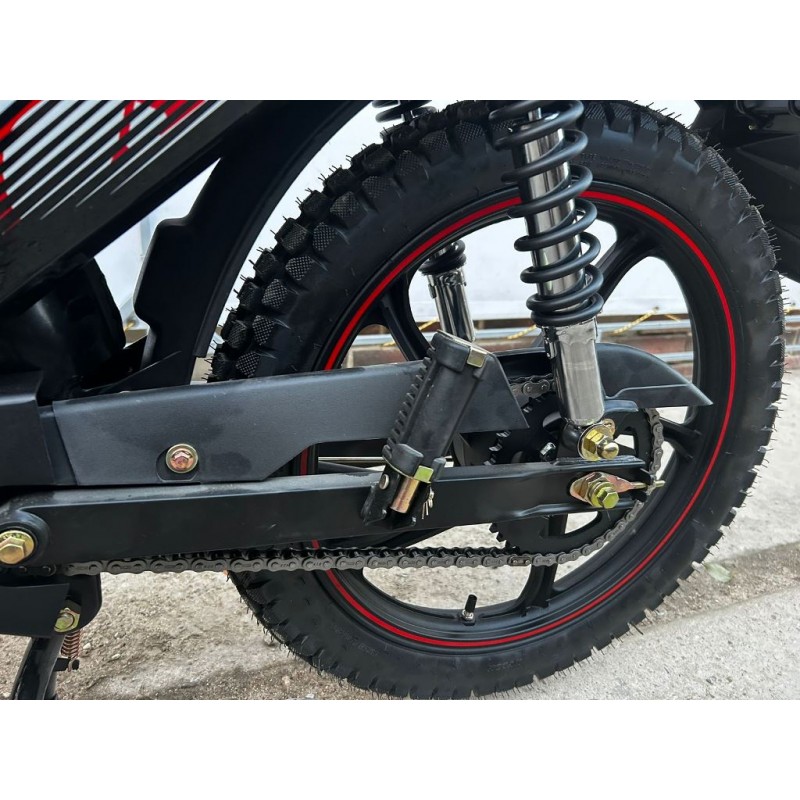 Купить  Мопед VMC RIVA-II CX 50 NEW  (Венто Рива це икс 50) 4Т; 50сс; 17"литые; Электр. цв панель, линзов фара, LED светотехника (шт) 01200 (Vento купить с доставкой по Москве и России, цена, технические характеристики, комплектация фото  - motoserp.ru