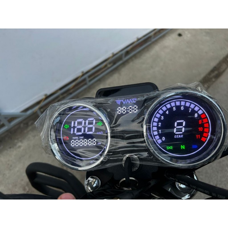 Купить  Мопед VMC RIVA-II CX 50 NEW  (Венто Рива це икс 50) 4Т; 50сс; 17"литые; Электр. цв панель, линзов фара, LED светотехника (шт) 01200 (Vento купить с доставкой по Москве и России, цена, технические характеристики, комплектация фото  - motoserp.ru