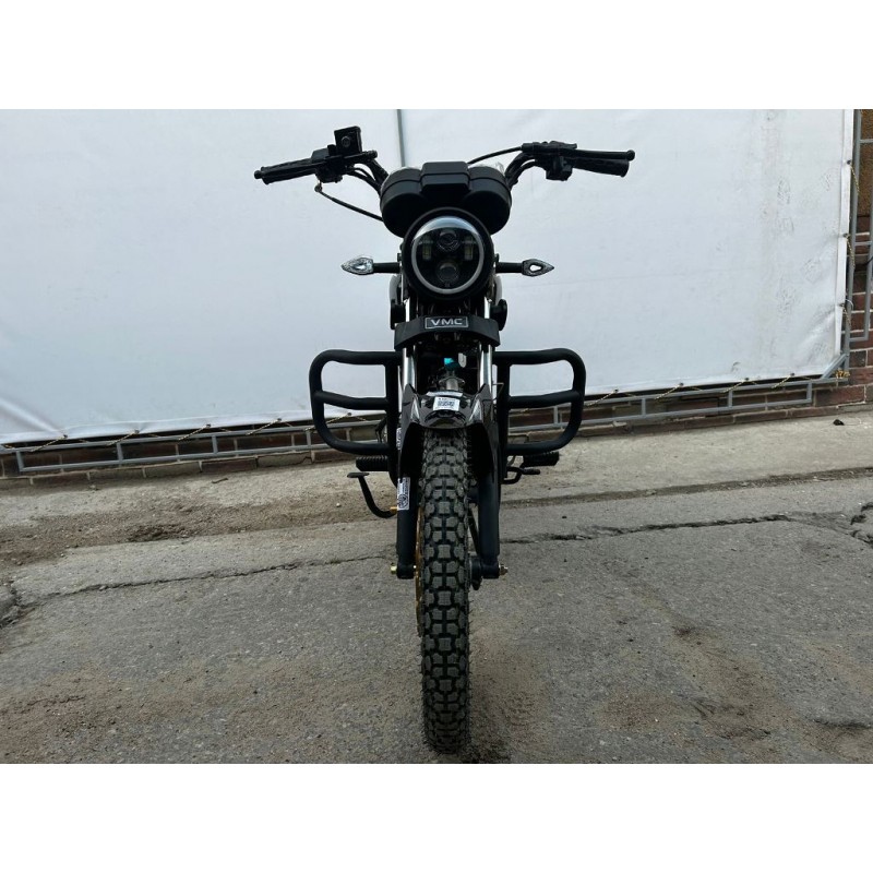 Купить  Мопед VMC RIVA-II CX 50 NEW  (Венто Рива це икс 50) 4Т; 50сс; 17"литые; Электр. цв панель, линзов фара, LED светотехника (шт) 01200 (Vento купить с доставкой по Москве и России, цена, технические характеристики, комплектация фото  - motoserp.ru