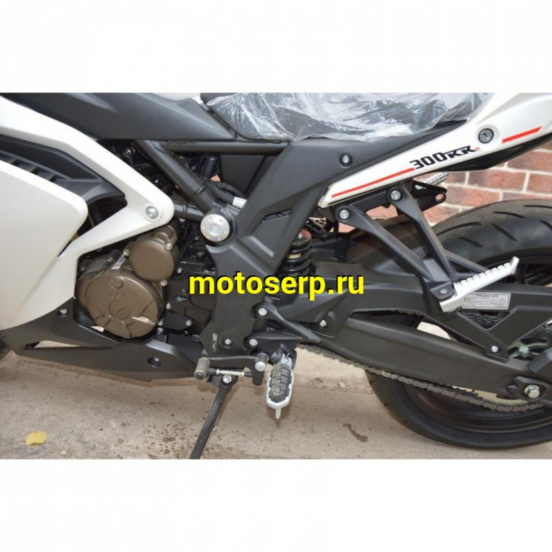 Купить  ====Мотоцикл Loncin VOGE 300RR (Вог 300РР) 300cc, 4т., жидкс. охлажд.,29 л.с., 6 КПП, инжект..,электростартер, 17"/17",  (шт) (VOGE купить с доставкой по Москве и России, цена, технические характеристики, комплектация фото  - motoserp.ru