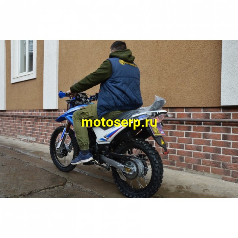 Купить  Мотоцикл внедорожный Motoland XR 250 ENDURO 172FMM (ЭПТС), 21/18, с ветровым щитком, СИНИЙ (шт) (ML 13334 купить с доставкой по Москве и России, цена, технические характеристики, комплектация фото  - motoserp.ru