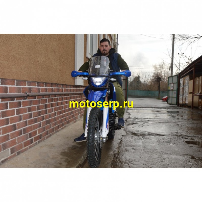 Купить  Мотоцикл внедорожный Motoland XR 250 ENDURO 172FMM (ЭПТС), 21/18, с ветровым щитком, СИНИЙ (шт) (ML 13334 купить с доставкой по Москве и России, цена, технические характеристики, комплектация фото  - motoserp.ru