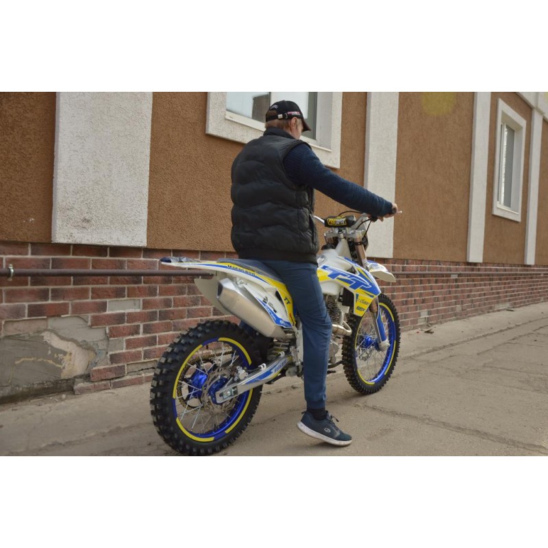 Купить  Мотоцикл Кросс/Эндуро Motoland TT250 Выпуск 2023г. (спортинв), 21/18, 172FMM, 4Т, возд.охл, карб NIBBI  (шт) (ML 13876 купить с доставкой по Москве и России, цена, технические характеристики, комплектация фото  - motoserp.ru
