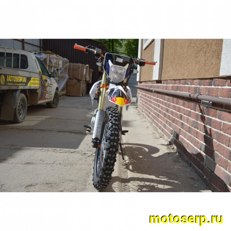 Купить  ====Мотоцикл Кросс/Эндуро AVANTIS A2 Lux (ПТС), УЦЕНКА НОВЫЙ (ржавчина на выхлопной трубе) 21/18, 172FMM, 4Т, возд. охл, (шт).  купить с доставкой по Москве и России, цена, технические характеристики, комплектация фото  - motoserp.ru