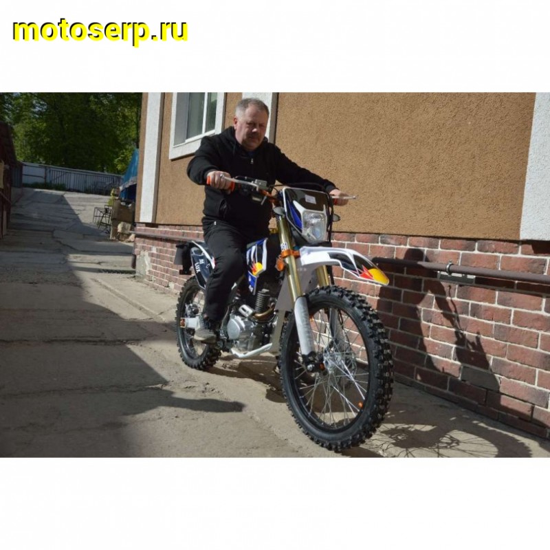 Купить  ====Мотоцикл Кросс/Эндуро AVANTIS A2 Lux (ПТС), УЦЕНКА НОВЫЙ (ржавчина на выхлопной трубе) 21/18, 172FMM, 4Т, возд. охл, (шт).  купить с доставкой по Москве и России, цена, технические характеристики, комплектация фото  - motoserp.ru