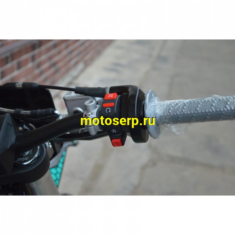 Купить  ====Мотоцикл Кросс/Эндуро AVANTIS A7 (ПТС), 21/18, 172FMM, 4Т, возд. охл. (шт).  купить с доставкой по Москве и России, цена, технические характеристики, комплектация фото  - motoserp.ru