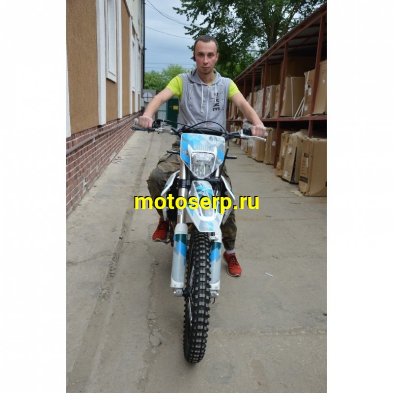 Купить  ====Мотоцикл Кросс/Эндуро Regulmoto AQUA ENDURO 250 (ПТС), 21/18, 250сс, 4-такт, 172FMM, карбюр., торм. диск/диск (Бер) (шт) купить с доставкой по Москве и России, цена, технические характеристики, комплектация фото  - motoserp.ru