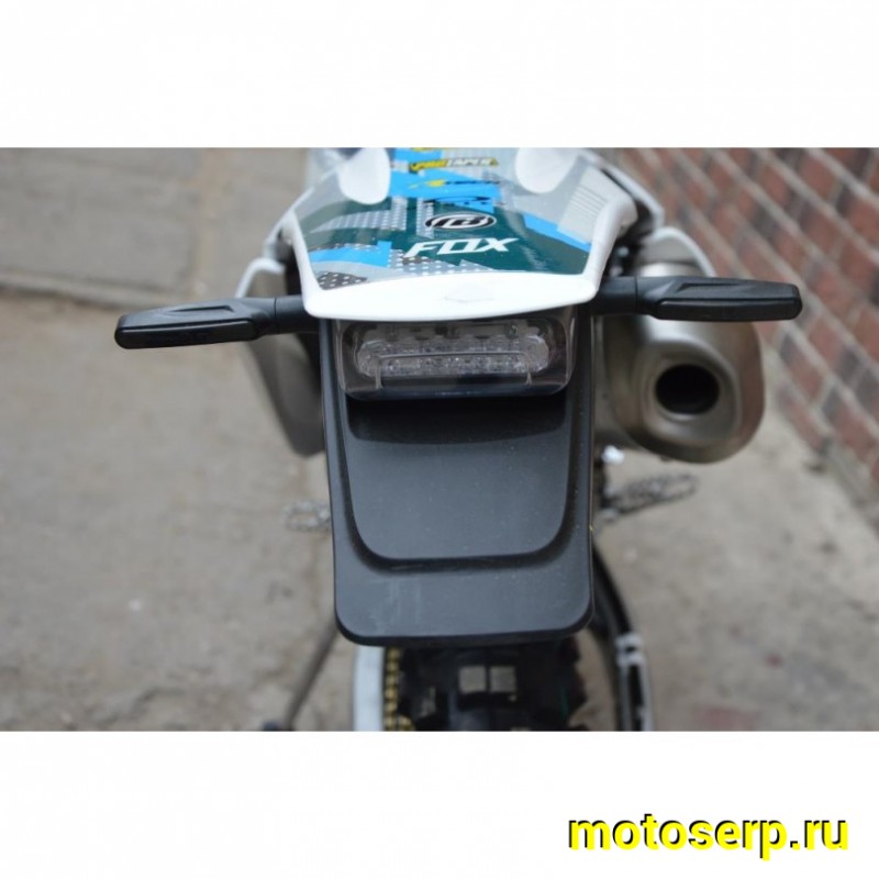Купить  ====Мотоцикл Кросс/Эндуро Regulmoto AQUA ENDURO 250 (ПТС), 21/18, 250сс, 4-такт, 172FMM, карбюр., торм. диск/диск (Бер) (шт) купить с доставкой по Москве и России, цена, технические характеристики, комплектация фото  - motoserp.ru