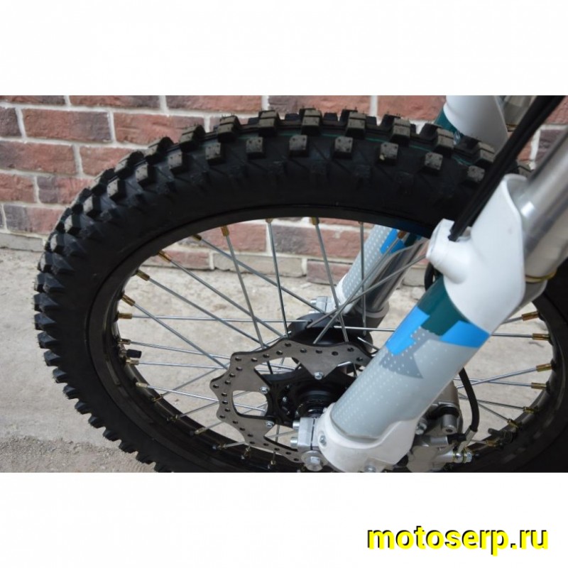 Купить  ====Мотоцикл Кросс/Эндуро Regulmoto AQUA ENDURO 250 (ПТС), 21/18, 250сс, 4-такт, 172FMM, карбюр., торм. диск/диск (Бер) (шт) купить с доставкой по Москве и России, цена, технические характеристики, комплектация фото  - motoserp.ru