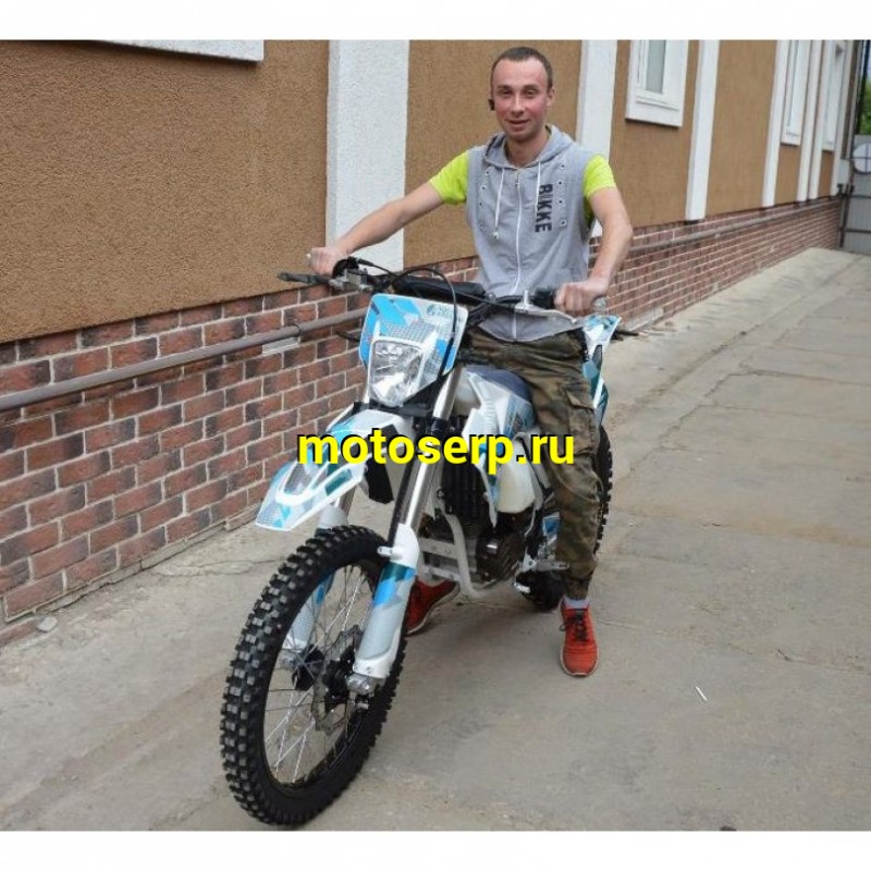 Купить  ====Мотоцикл Кросс/Эндуро Regulmoto AQUA ENDURO 250 (ПТС), 21/18, 250сс, 4-такт, 172FMM, карбюр., торм. диск/диск (Бер) (шт) купить с доставкой по Москве и России, цена, технические характеристики, комплектация фото  - motoserp.ru