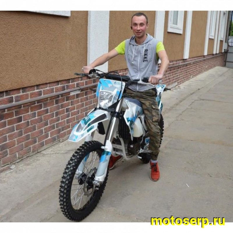 Купить  ====Мотоцикл Кросс/Эндуро Regulmoto AQUA ENDURO 250 (ПТС), 21/18, 250сс, 4-такт, 172FMM, карбюр., торм. диск/диск (Бер) (шт) купить с доставкой по Москве и России, цена, технические характеристики, комплектация фото  - motoserp.ru