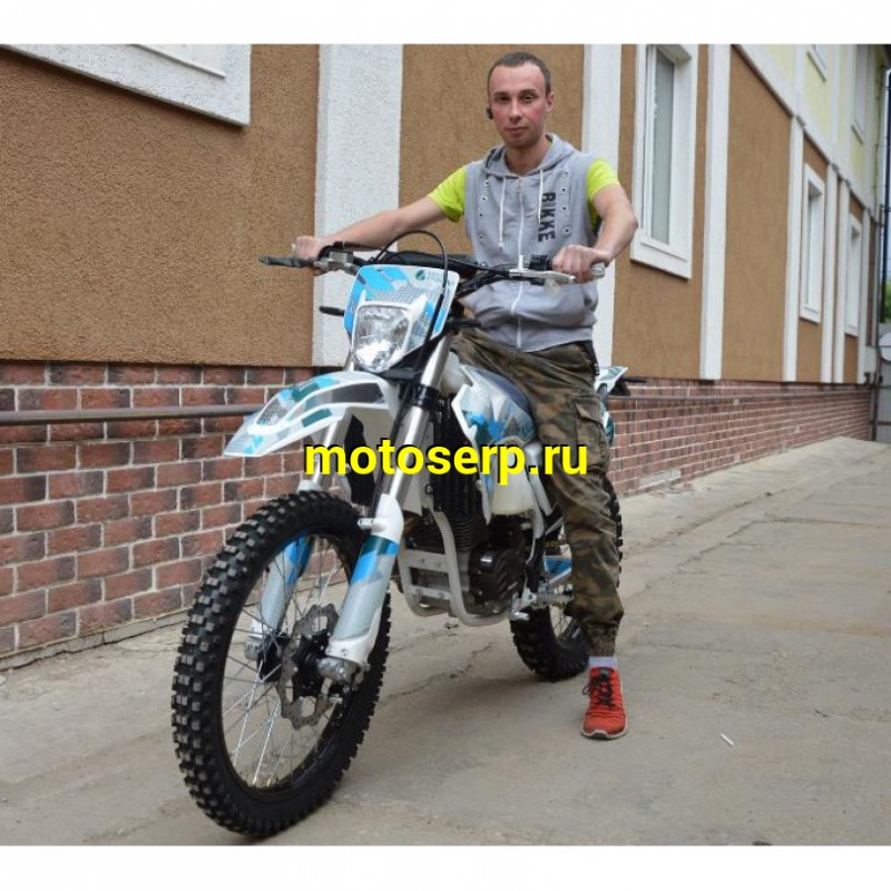 Купить  ====Мотоцикл Кросс/Эндуро Regulmoto AQUA ENDURO 250 (ПТС), 21/18, 250сс, 4-такт, 172FMM, карбюр., торм. диск/диск (Бер) (шт) купить с доставкой по Москве и России, цена, технические характеристики, комплектация фото  - motoserp.ru