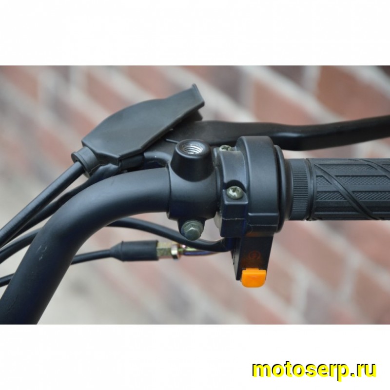 Купить  Мопед MM COLT2 (ALLOY) (Кольт-2 ALLOY) 50сс 4Т, в стиле Каферейсер на внедорожн. резине, колеса 17" Диск/Бараб (шт) 01100 (MM 76975 купить с доставкой по Москве и России, цена, технические характеристики, комплектация фото  - motoserp.ru