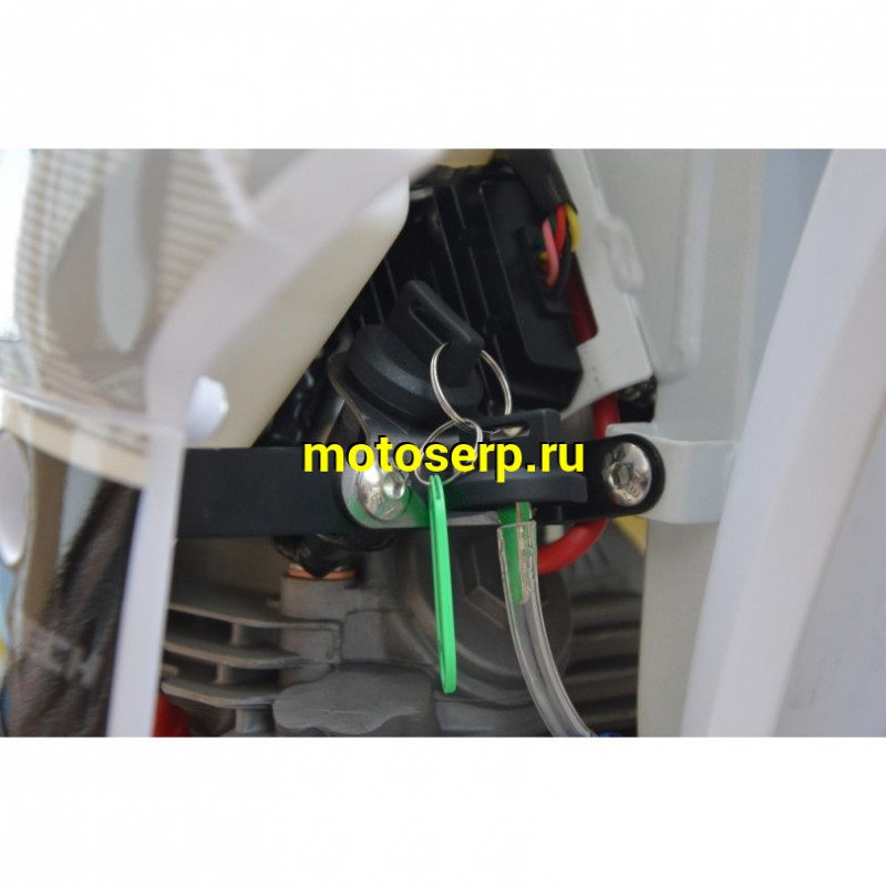 Купить  ====Мотоцикл Кросс/Эндуро ATAKI DR250 (4T 172FMM) Enduro (спортинв), 21/18, 250сс, (Бер) (шт) (SM (0 купить с доставкой по Москве и России, цена, технические характеристики, комплектация фото  - motoserp.ru