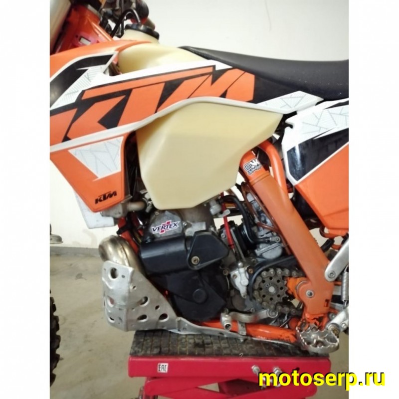 Купить  ====Мотоцикл KTM EXC 300 2016г.в.250 мото часов, обслужен, в отл сост купить с доставкой по Москве и России, цена, технические характеристики, комплектация фото  - motoserp.ru