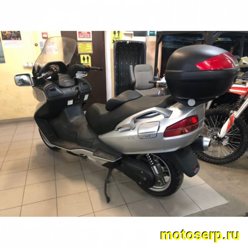 Купить  ====Максискутер SUZUKI SkyWave 650 2005г.в. Из Японии,без пробега по РФ купить с доставкой по Москве и России, цена, технические характеристики, комплектация фото  - motoserp.ru