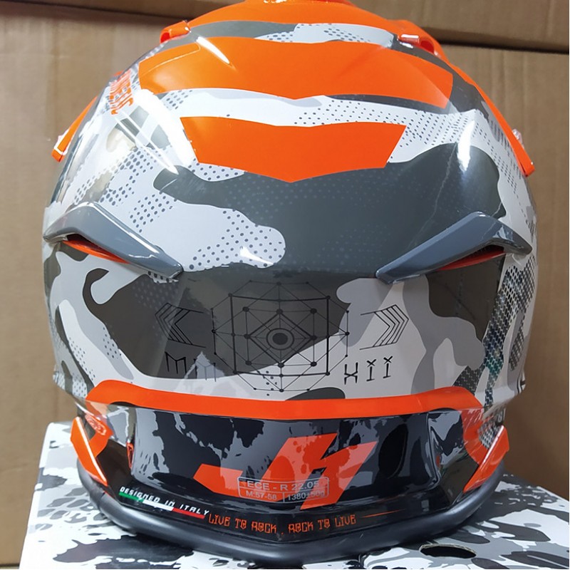 Купить  Шлем Кросс JUST1 J39 Kinetic камуфляж/серый/Hi-Vis оранжевый глянцевый (2021) XL (шт) (SM 941-3372 купить с доставкой по Москве и России, цена, технические характеристики, комплектация фото  - motoserp.ru